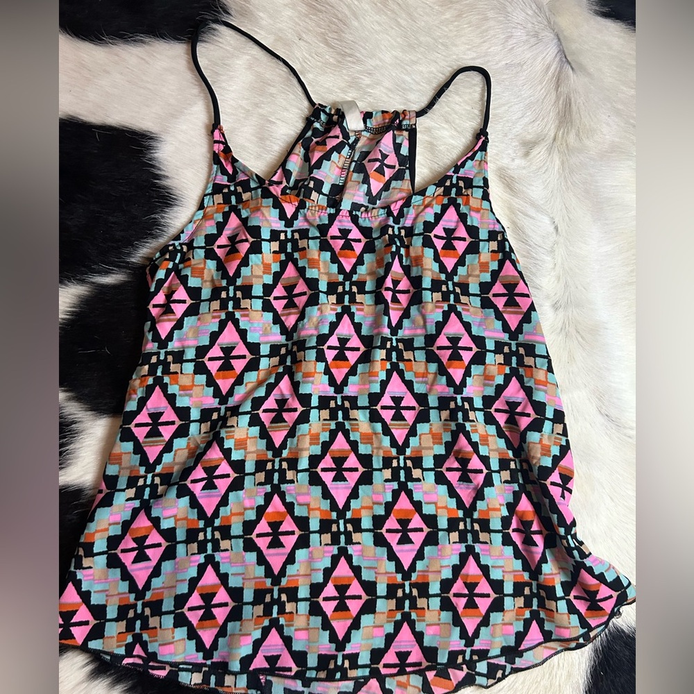 Colorful cropped tank top